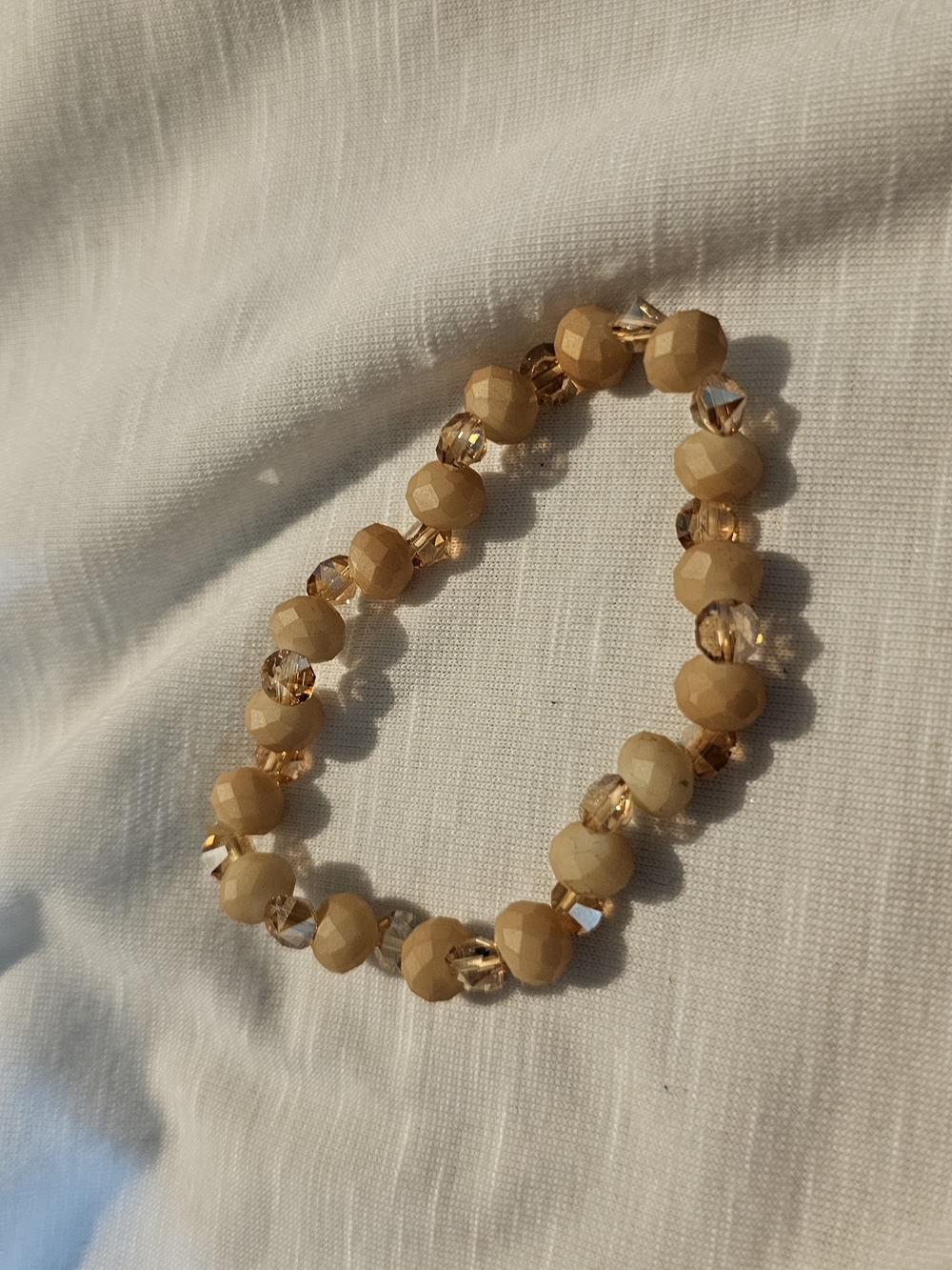 Neutral Beige Faceted Bead Stretch Bracelet - Unbranded